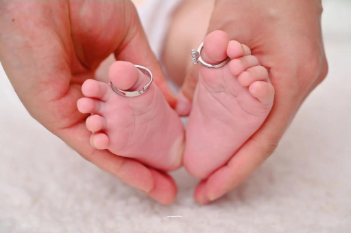 忻州宝宝睡觉频繁惊吓举手